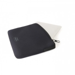 Tucano New Elements Second Skin - качествен неопренов калъф за MacBook 12 (черен) 2