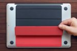 TwelveSouth BaseLift - микрофибърна подложка и поставка за MacBook (черен-червен) 3