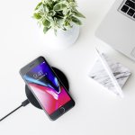Satechi Wireless Charging Pad Fast Charge - поставка (пад) за безжично захранване за QI съвместими устройства (тъмносив) 7