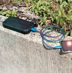 4smarts Solar Power Bank TitanPack 8000mAh - соларна удароустойчива външна батерия с три USB изхода и LED фенер  4