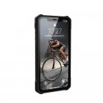 Urban Armor Gear Monarch Case - удароустойчив хибриден кейс за iPhone XR (черен-карбон) 3