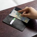 4smarts Premium Wallet Case URBAN - кожен калъф с поставка и отделение за кр. карта за Huawei P30 Pro (черен) 4