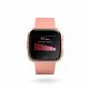 Fitbit Versa (NFC) - умен фитнес часовник с известия и следене на дневната и нощна активност на организма за iOS, Android и Windows Phone (розов-розово злато) 3