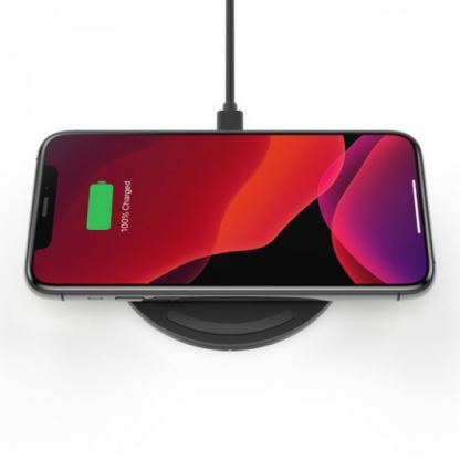 Belkin Boost Charge Wireless Charging Pad 10W + QC 3.0 Wall Charger + Cable - поставка (пад) за безжично захранване за Apple, Samsung, LG, Sony и други QI съвместими устройства (черен)