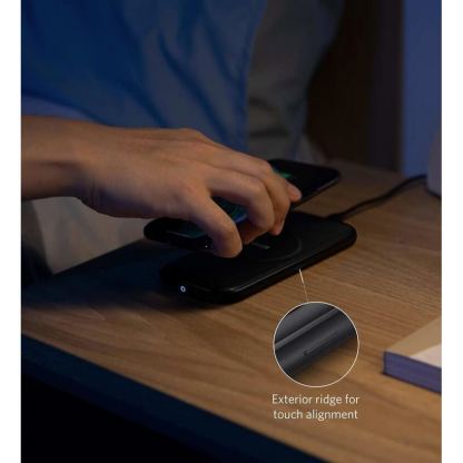 Поставка (пад) за безжично зареждане за Qi съвместими устройства - Anker PowerWave Pad 10W (черен)